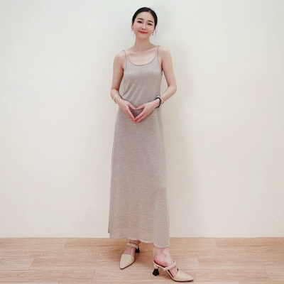 dongguan knitwear factory, dongguan knitwear supplier  cashmeres silk knitted top cardigan wool cardigan women sweater men sweater knitted dress knitted skirt knitted robe knitted overcoat knitted pullover knitted undershirts knitted top knitted vest knitted tank top knitted hoodie knitted t shirt knitted shirt knitted pants