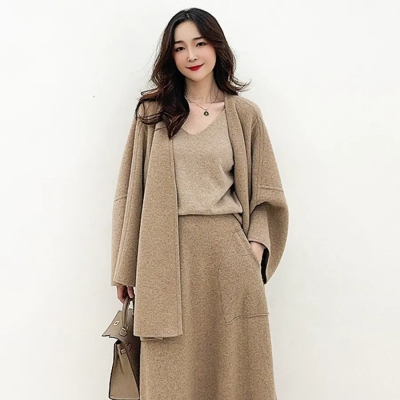 dongguan womenwear factory, dongguan womenwear supplier  ootd silk blouse silk pants silk top silk t shirt blouse women suits women shorts women coat women overcoat women pants women down coat women top women vest women silk slip women suspender women t shirt shape wear underwear women bra