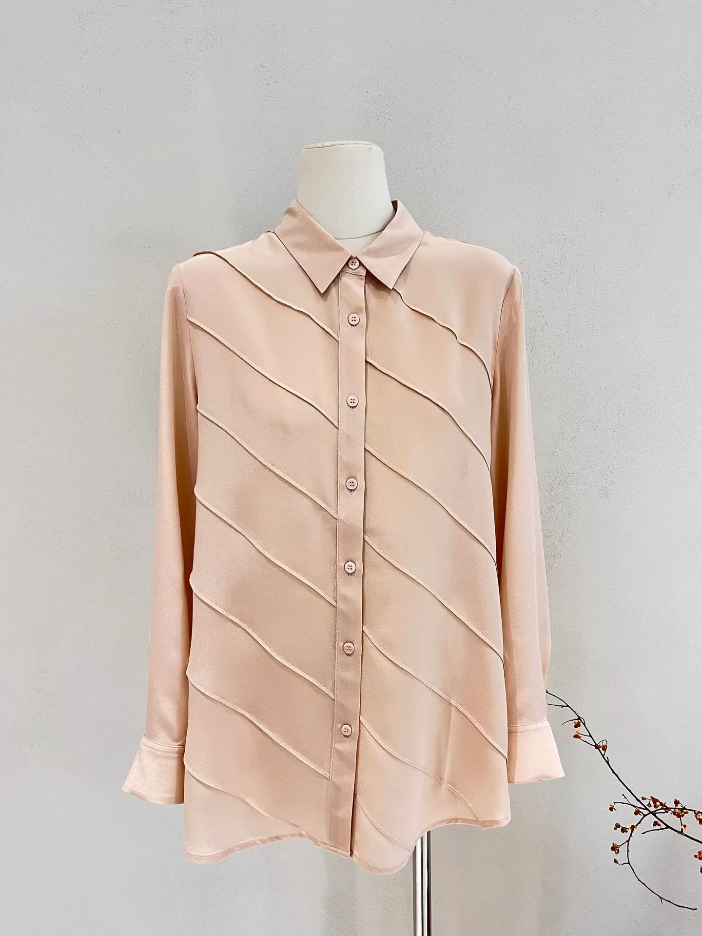 dongguan womenwear factory, dongguan womenwear  silk blouse  supplier