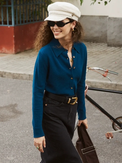 dongguan knitwear factory, dongguan knitwear supplier  cashmeres silk knitted top cardigan wool cardigan women sweater men sweater knitted dress knitted skirt knitted robe knitted overcoat knitted pullover knitted undershirts knitted top knitted vest knitted tank top knitted hoodie knitted t shirt knitted shirt knitted pants
