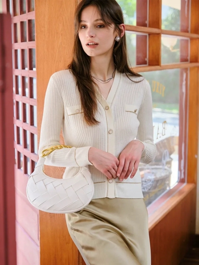 dongguan knitwear factory, dongguan knitwear supplier  cashmeres silk knitted top cardigan wool cardigan women sweater men sweater knitted dress knitted skirt knitted robe knitted overcoat knitted pullover knitted undershirts knitted top knitted vest knitted tank top knitted hoodie knitted t shirt knitted shirt knitted pants