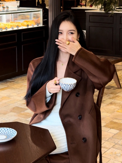 dongguan womenwear factory, dongguan womenwear supplier  ootd silk blouse silk pants silk top silk t shirt blouse women suits women shorts women coat women overcoat women pants women down coat women top women vest women silk slip women suspender women t shirt shape wear underwear women bra