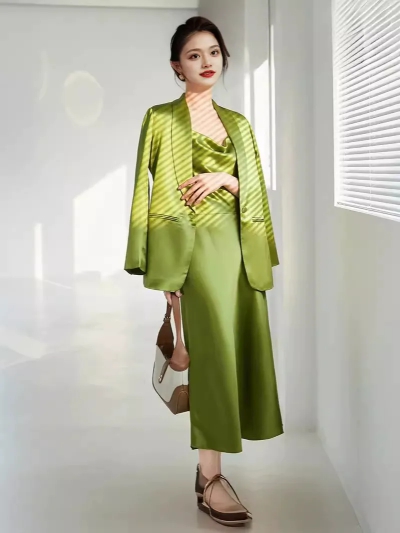 dongguan womenwear factory, dongguan womenwear women coat supplier