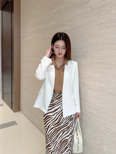 dongguan womenwear factory, dongguan womenwear women coat supplier