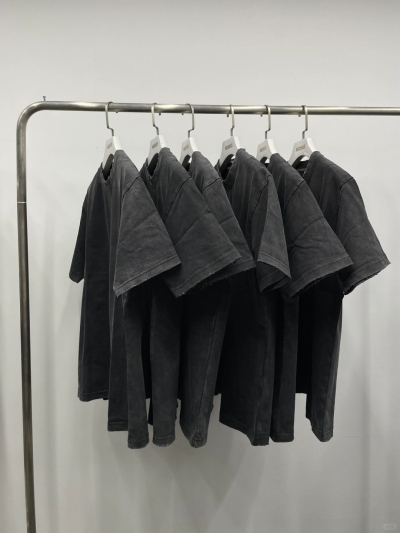 dongguan streetwear factory, dongguan streetwear supplier  men jeans men coat men down coat women jeans cargo pants casual pants t shirt washed t shirt cropped t shirt polo shirt hoodie jogger women jogger jacket rush guard baseball jacket men shirt men vest casual shirt hawaii shirt