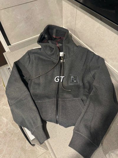 dongguan streetwear factory, dongguan streetwear supplier  men jeans men coat men down coat women jeans cargo pants casual pants t shirt washed t shirt cropped t shirt polo shirt hoodie jogger women jogger jacket rush guard baseball jacket men shirt men vest casual shirt hawaii shirt