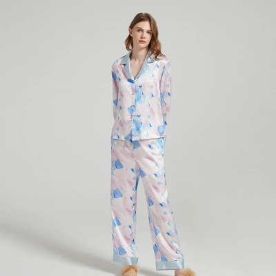dongguan loungewear factory, dongguan loungewear  silk women suits  supplier