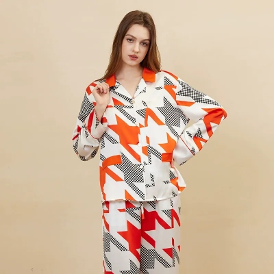 dongguan loungewear factory, dongguan loungewear silk women suits  supplier