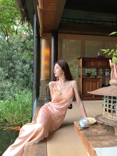 dongguan womenwear factory, dongguan womenwear supplier  ootd silk blouse silk pants silk top silk t shirt blouse women suits women shorts women coat women overcoat women pants women down coat women top women vest women silk slip women suspender women t shirt shape wear underwear women bra