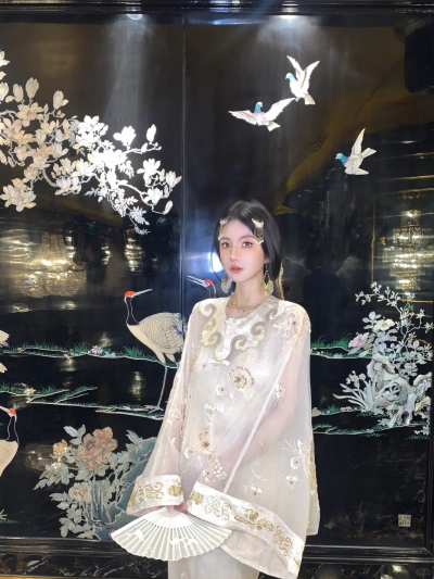 dongguan womenwear factory, dongguan womenwear supplier  ootd silk blouse silk pants silk top silk t shirt blouse women suits women shorts women coat women overcoat women pants women down coat women top women vest women silk slip women suspender women t shirt shape wear underwear women bra
