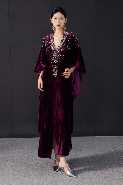 dongguan womenwear factory, dongguan womenwear supplier  ootd silk blouse silk pants silk top silk t shirt blouse women suits women shorts women coat women overcoat women pants women down coat women top women vest women silk slip women suspender women t shirt shape wear underwear women bra