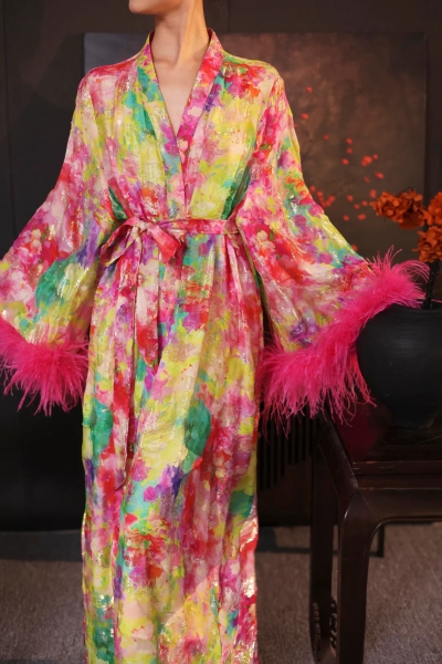 dongguan womenwear factory, dongguan womenwear supplier  ootd silk blouse silk pants silk top silk t shirt blouse women suits women shorts women coat women overcoat women pants women down coat women top women vest women silk slip women suspender women t shirt shape wear underwear women bra