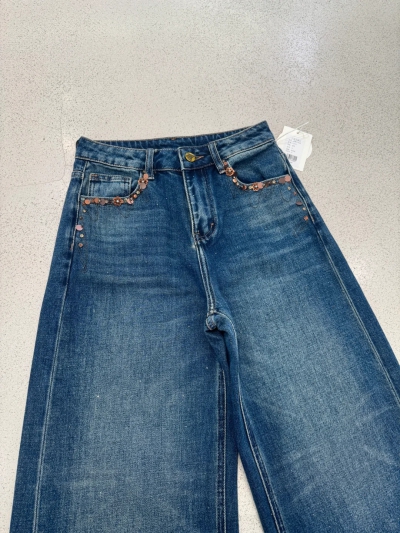 dongguan streetwear factory, dongguan streetwear  women jeans  supplier