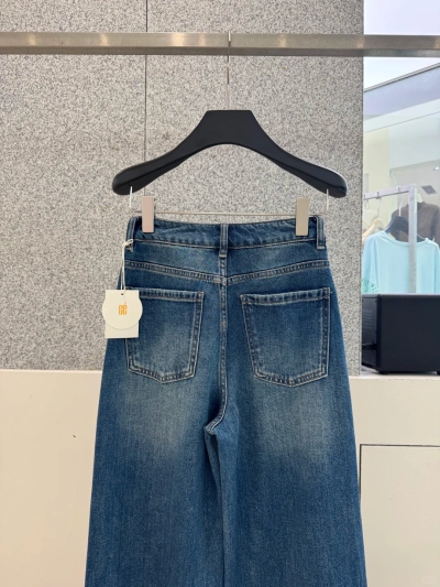 dongguan streetwear factory, dongguan streetwear  women jeans  supplier