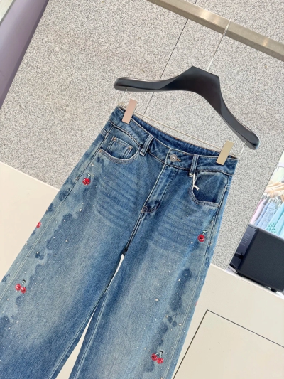 dongguan streetwear factory, dongguan streetwear  women jeans  supplier