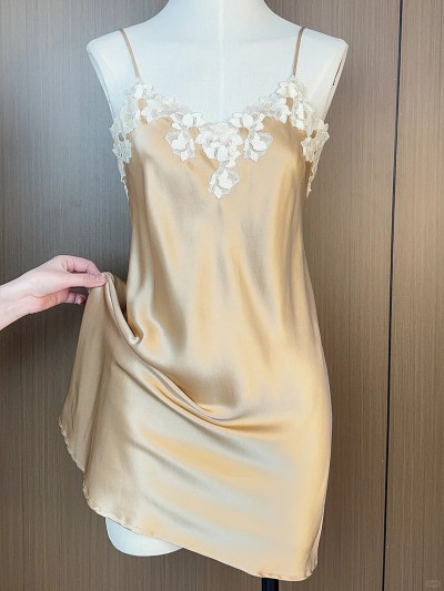 dongguan silk robe dongguan silk slip dongguan silk sleep dress dongguan silk pajamas dongguan sexy pajamas dongguan men silk pajamas dongguan lingerie dongguan underwear dongguan  