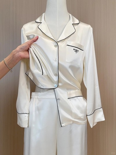 dongguan silk robe dongguan silk slip dongguan silk sleep dress dongguan silk pajamas dongguan sexy pajamas dongguan men silk pajamas dongguan lingerie dongguan underwear dongguan  