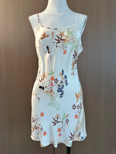 dongguan silk robe dongguan silk slip dongguan silk sleep dress dongguan silk pajamas dongguan sexy pajamas dongguan men silk pajamas dongguan lingerie dongguan underwear dongguan  