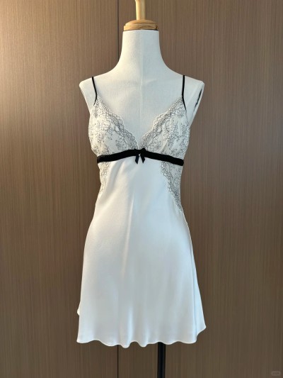 dongguan silk robe dongguan silk slip dongguan silk sleep dress dongguan silk pajamas dongguan sexy pajamas dongguan men silk pajamas dongguan lingerie dongguan underwear dongguan  