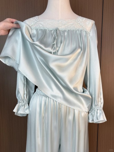 dongguan silk robe dongguan silk slip dongguan silk sleep dress dongguan silk pajamas dongguan sexy pajamas dongguan men silk pajamas dongguan lingerie dongguan underwear dongguan  