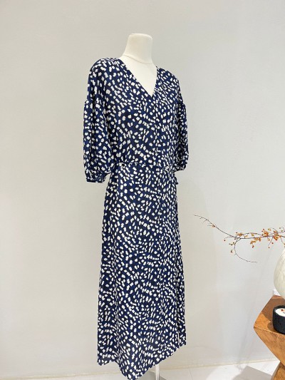 dongguan ootd dongguan women pants dongguan women shorts dongguan tops dongguan blouse dongguan silk blouse dongguan dress dongguan silk dress dongguan skirt dress dongguan women blazer dongguan boutique 