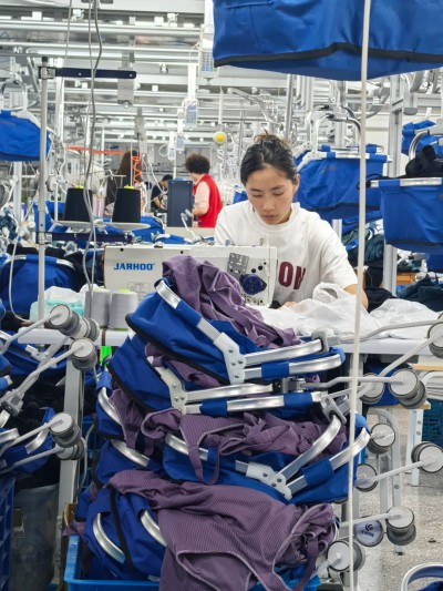 dongguan active jumpsuit dongguan active leggings dongguan active shorts dongguan active top dongguan active bra dongguan active vest dongguan active suits dongguan acitve hoodie dongguan active pants dongguan tennis suits 