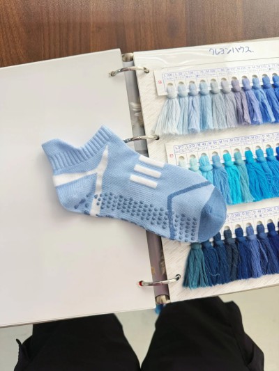 dongguan women socks dongguan men socks dongguan athletic socks dongguan stocking socks dongguan grip socks dongguan pantyhose 