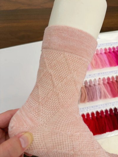 dongguan women socks dongguan men socks dongguan athletic socks dongguan stocking socks dongguan grip socks dongguan pantyhose 