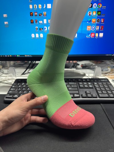 dongguan women socks dongguan men socks dongguan athletic socks dongguan stocking socks dongguan grip socks dongguan pantyhose 